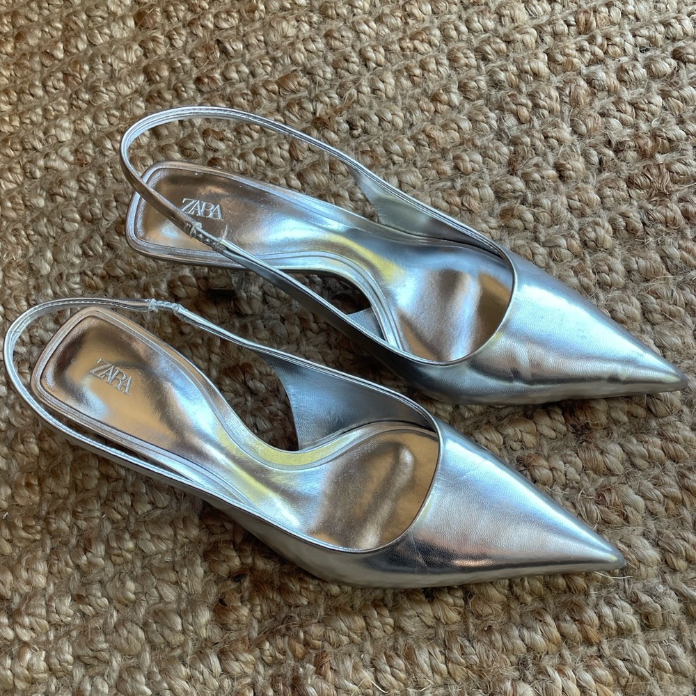 ZARA METALLIC SLIVER KITTEN HEEL